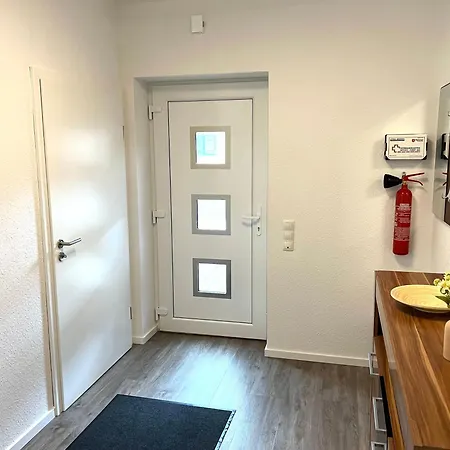 Elstar Ebenerdig Carport Terrasse Neubau Netflix Free Wifi 2 Schlafzimmer Küche Сasa de vacaciones *